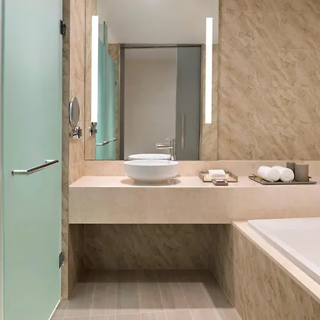 Moevenpick Hotel & Apartments Ghala Muscat Exterior photo Bathroom