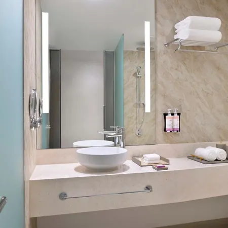 Moevenpick Hotel & Apartments Ghala Muscat Exterior photo Bathroom