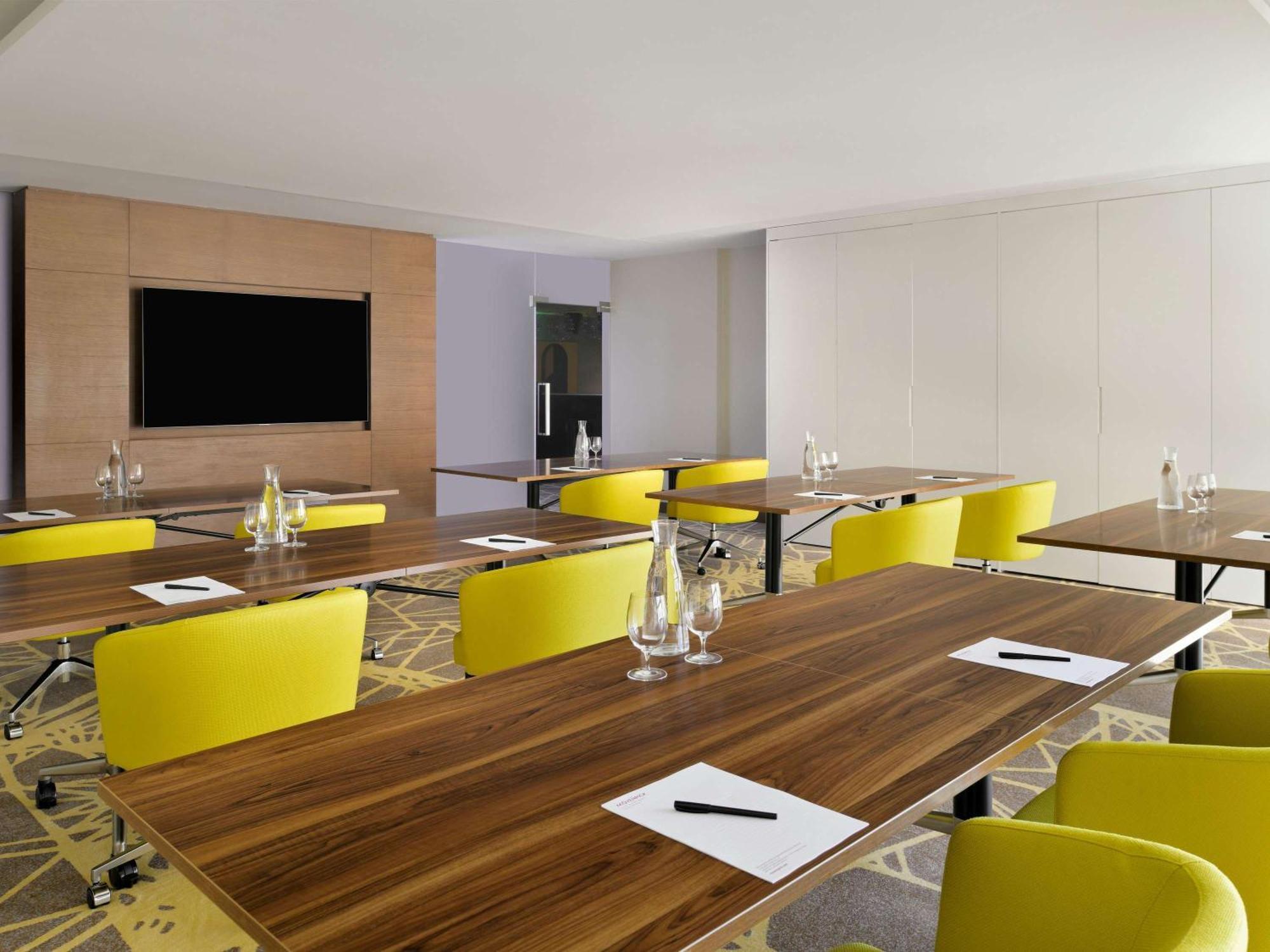 Moevenpick & Ghala Hotel Muscat